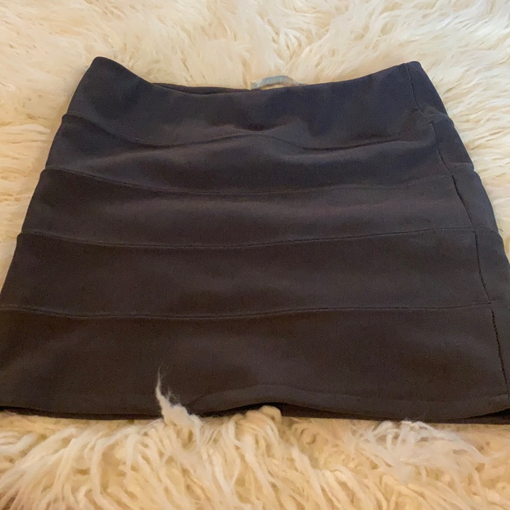 Guess medium skirt